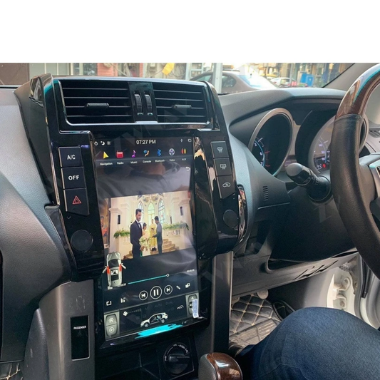 Toyota Land Cruiser Prado Android Multimedia Infotainment Screen