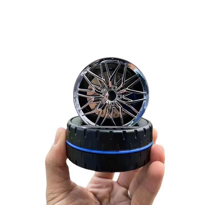 CAR WHEEL HUB/RIM SOLAR POWERED AIRFRESHNER
