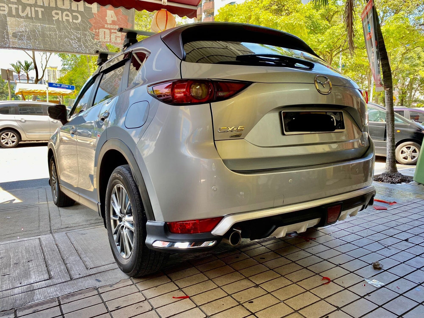 Stylish Mazda CX‑5 full‑body kit [front spoiler, side skirts, rear diffuser]