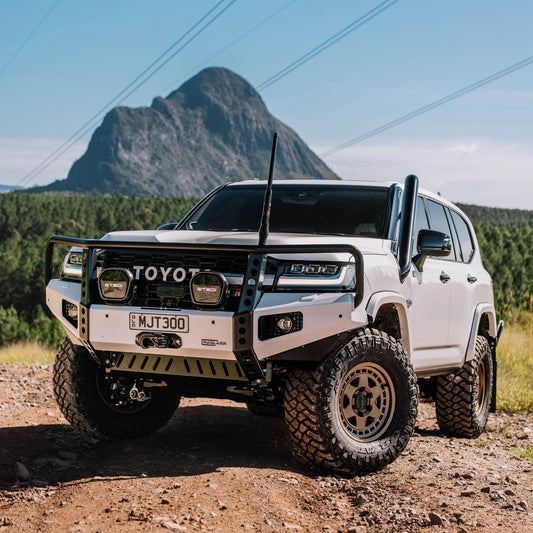 Offroad Steel Heavy-Duty Front Bumper Bull Bar